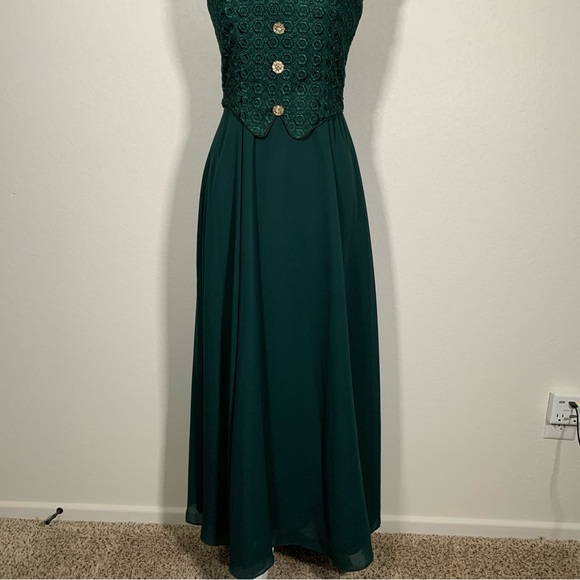 Vintage Forever USA Emerald Green Halter Floral Knit Prom Formal Gown Size 5/6 - Picture 3 of 9